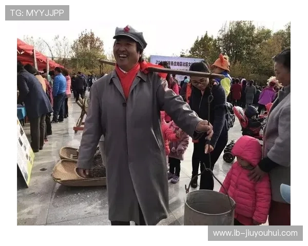 红花小区打造全民足球运动新高地助力社区体育文化蓬勃发展 红花小区打造全民足球运动新高地助力社区体育文化蓬勃发展